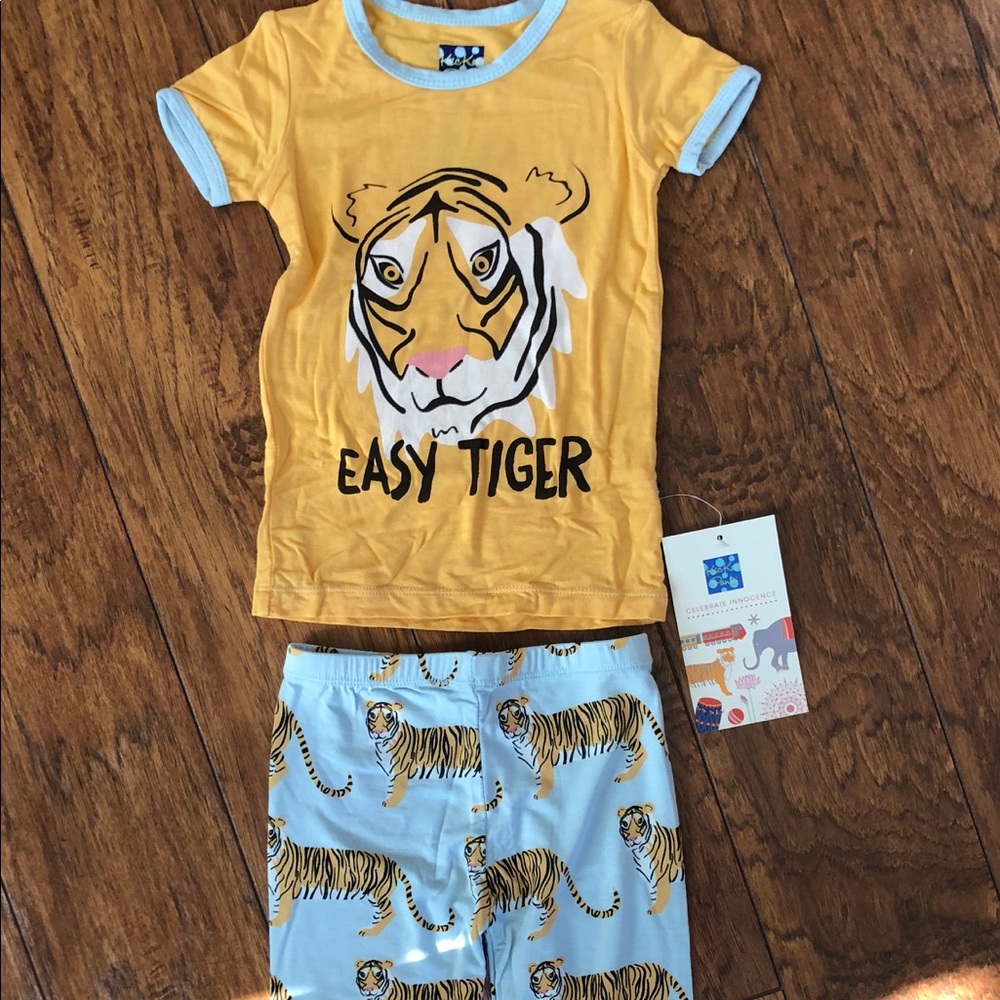 BRAND NEW KicKee Pants PJs